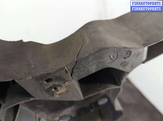 купить Рамка передняя (телевизор) на Renault Megane 2 2002-2009