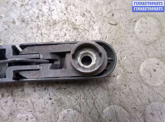 купить Щеткодержатель на Volvo C30 2006-2013