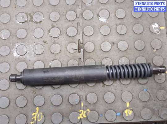купить Амортизатор крышки багажника на Volkswagen Touareg 2002-2007