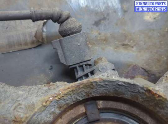 купить Ступица (кулак, цапфа) на Volkswagen Transporter 5 2003-2015