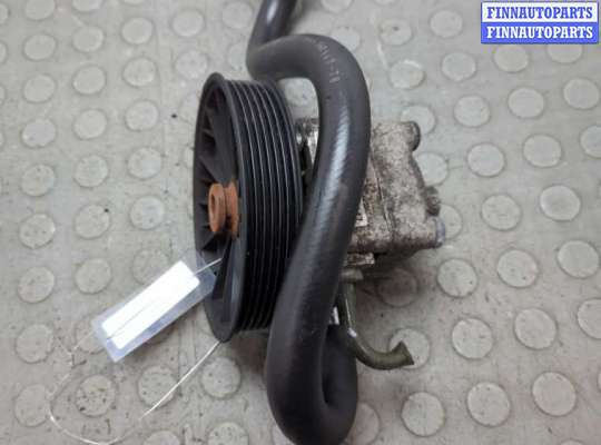 Насос гидроусилителя руля (ГУР) VL537443 на Volvo V70 2000-2007