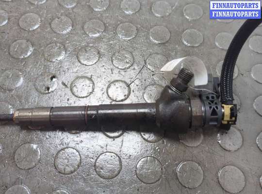 купить Форсунка топливная на Skoda Octavia (A7) 2013-2023