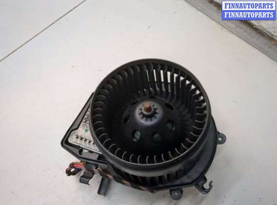 Купить Двигатель отопителя (моторчик печки) на Mercedes C W203 2000-2008 Двигатель отопителя (моторчик печки) MB1648498 на Mercedes C W203 2000-2008