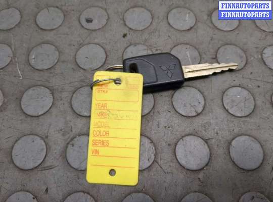 купить Ключ зажигания на Mitsubishi Montero Sport / Pajero Sport 1996-2008