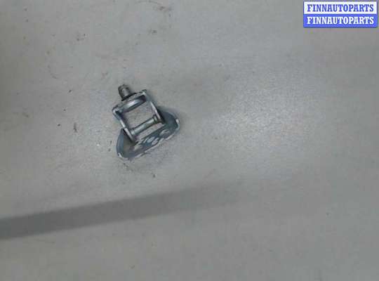 купить Петля крышки багажника на Mazda 3 (BK) 2003-2009