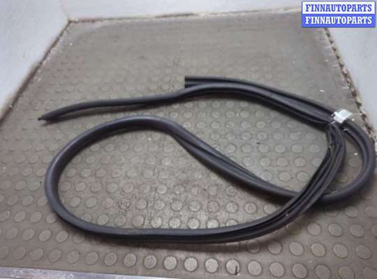 купить Уплотнитель на Citroen Xsara 2000-2005