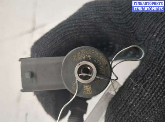 купить Форсунка топливная на Opel Zafira B 2005-2014