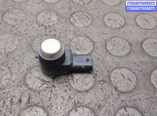 купить Датчик парктроника на Mercedes ML W166 2011-2015