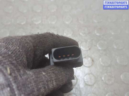 купить Измеритель потока воздуха (расходомер) на Mercedes CLS C219 2004-2010