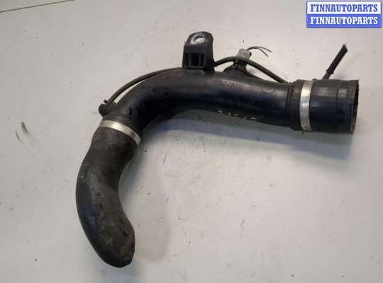 купить Патрубок интеркулера на Toyota Avensis 2 2003-2008