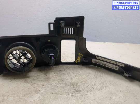 Обшивка салона на Ford F-150 XII
