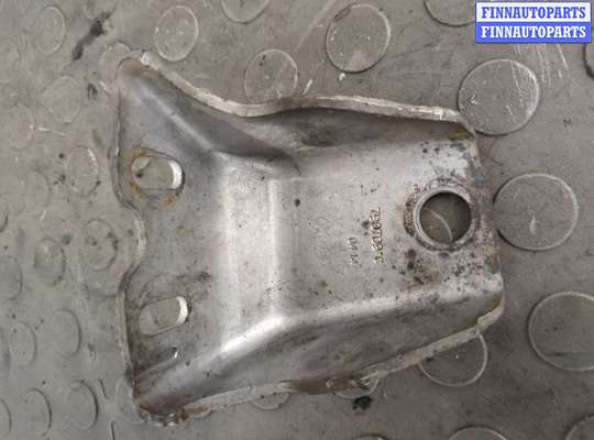 купить Кронштейн (лапа крепления) на Renault Trafic 2001-2014