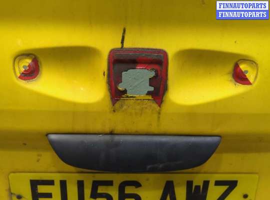 Фонарь дополнительный (стоп-сигнал) NS954008 на Renault Trafic 2001-2014