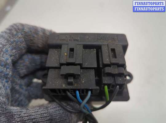 купить Сопротивление отопителя (моторчика печки) на Chrysler Pacifica 2003-2008