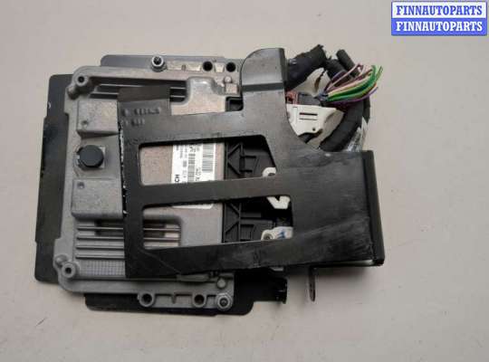 Блок управления двигателем PG1232104 на Peugeot 308 2007-2013
