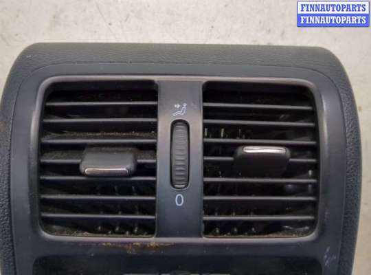 купить Пластик центральной консоли на Volkswagen Passat CC 2008-2012