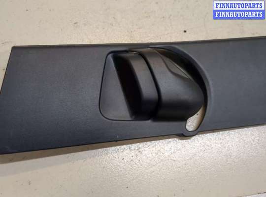 купить Обшивка стойки на Toyota C-HR 2016-2023