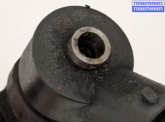 купить Форсунка топливная на Toyota Yaris 2005-2011