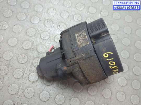 купить Нагнетатель воздуха (насос продувки) на Mercedes C W203 2000-2008