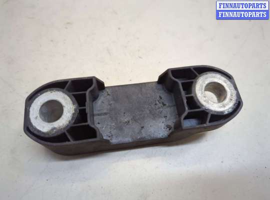 купить Кронштейн (лапа крепления) на BMW 5 G30, G31 2017-2023