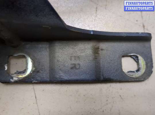 купить Петля капота на Nissan Note E11 2005-2013