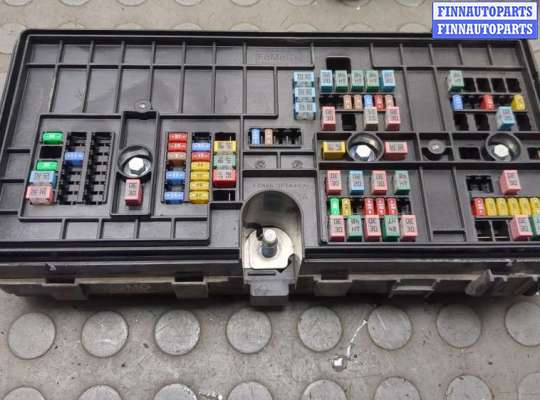 купить Блок предохранителей на Ford Explorer 2019-2025