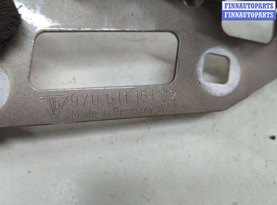 купить Петля капота на Porsche Panamera 2009-2016