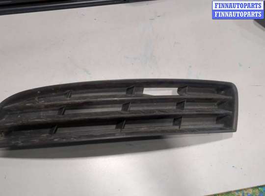купить Заглушка (решётка) бампера на Volkswagen Passat 6 2005-2010