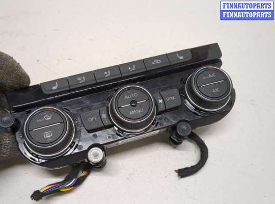 купить Переключатель отопителя (печки) на Volkswagen Jetta 7 2018-2024