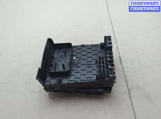 купить Блок предохранителей на Volkswagen Passat CC 2008-2012