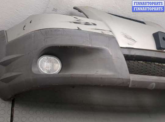 Бампер передний на Pontiac Vibe