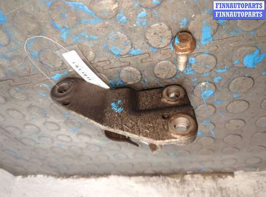 купить Кронштейн полуоси на Renault Megane 2 2002-2009