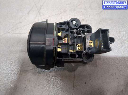 купить Кнопка управления магнитолой на Nissan X-Trail (T30) 2001-2007