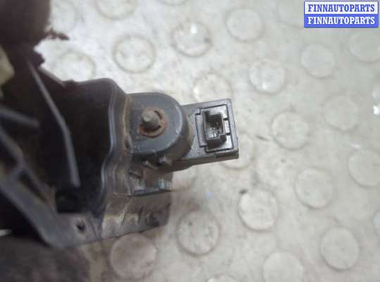 купить Ручка крышки багажника на Mercedes C W203 2000-2008