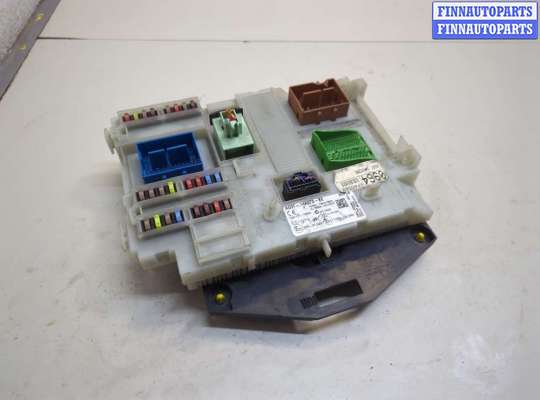 Купить Блок предохранителей на Ford Mondeo 4 2007-2015 Блок предохранителей FO2140375 на Ford Mondeo 4 2007-2015