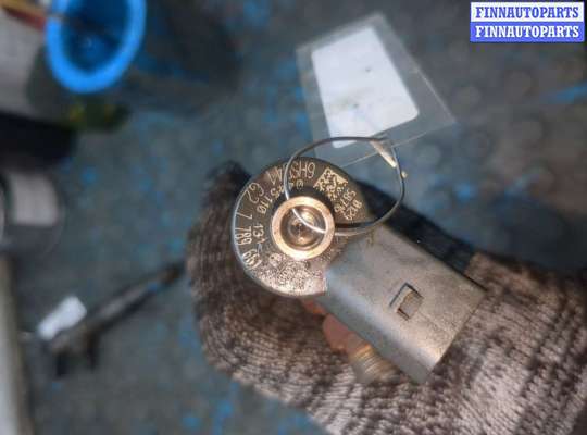 Купить Форсунка топливная на BMW X5 E53 2000-2006 Форсунка топливная BM3674821 на BMW X5 E53 2000-2006