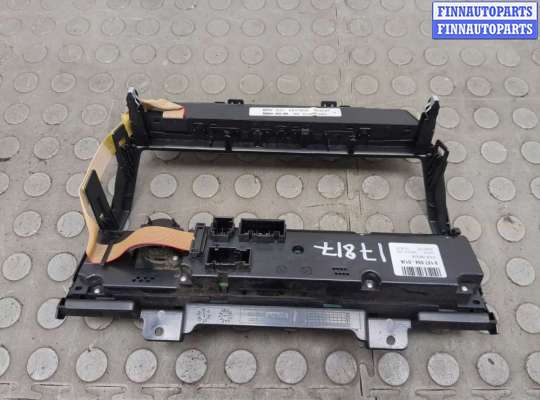 Блок управления печкой на BMW X5 (E70)