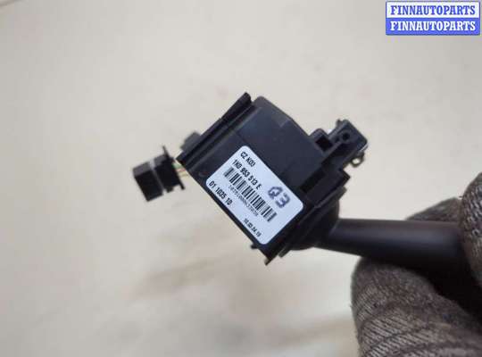 купить Переключатель поворотов на Volkswagen Tiguan 2007-2011