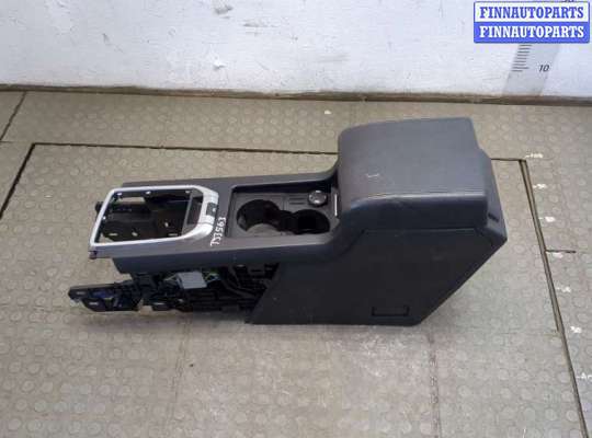 купить Консоль салона (кулисная часть) на Land Rover Discovery Sport 2014-2022