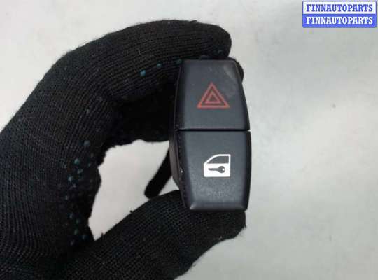 Кнопка аварийной остановки на BMW 5 (E60/E61)