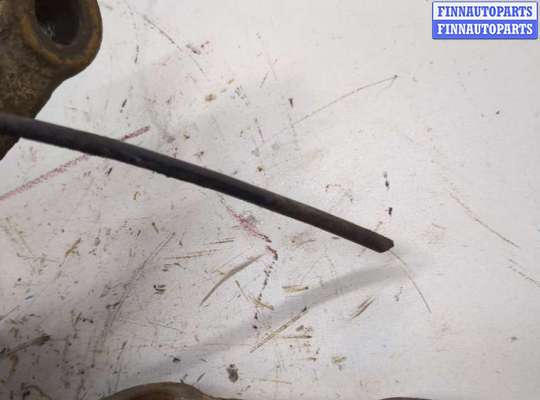 купить Ступица (кулак, цапфа) на Nissan X-Trail (T30) 2001-2007