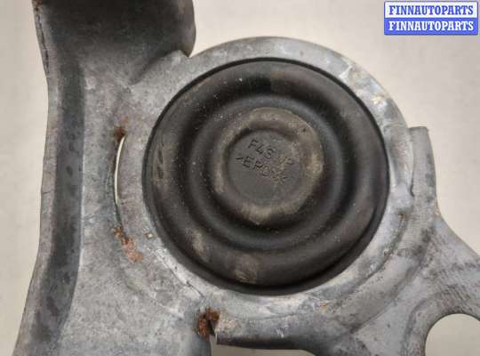 купить Подушка крепления двигателя на Land Rover Freelander 2 2006-2014