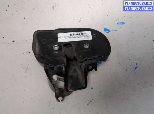 Замок боковой двери на Volkswagen Caddy III (2K)