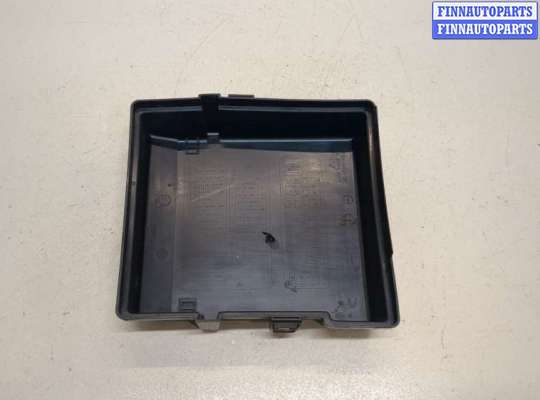 купить Крышка блока предохранителей на Infiniti QX56 2004-2010