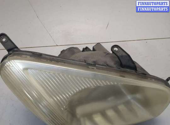 купить Фара (передняя) на Toyota RAV 4 2000-2005