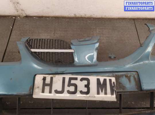 Решетка радиатора на Nissan Almera II N16