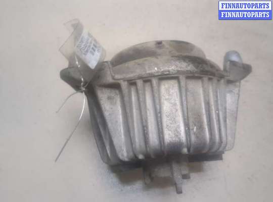 Подушка крепления двигателя MB1578417 на Mercedes C W204 2006-2015
