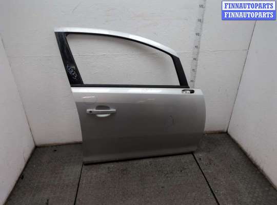 Стекло сдвижной двери на Opel Corsa D