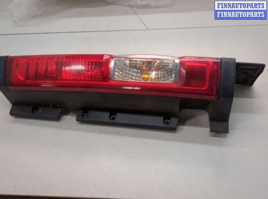 купить Фонарь (задний) на Opel Vivaro 2001-2014
