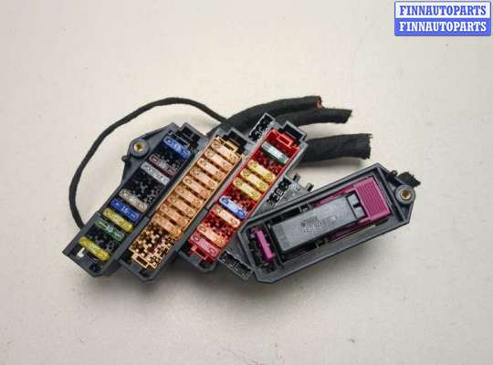 купить Блок предохранителей на Audi Q7 2005-2015